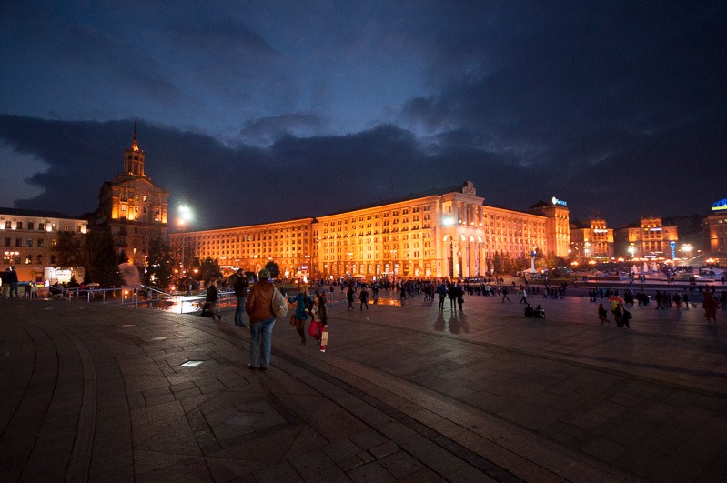 Overview of Maidan Nezalezhnosti