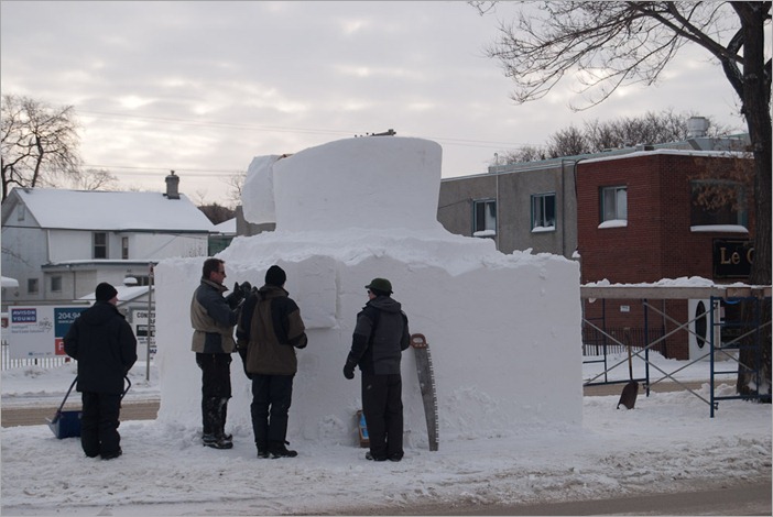 Snow sculptors on Provencher Blvd