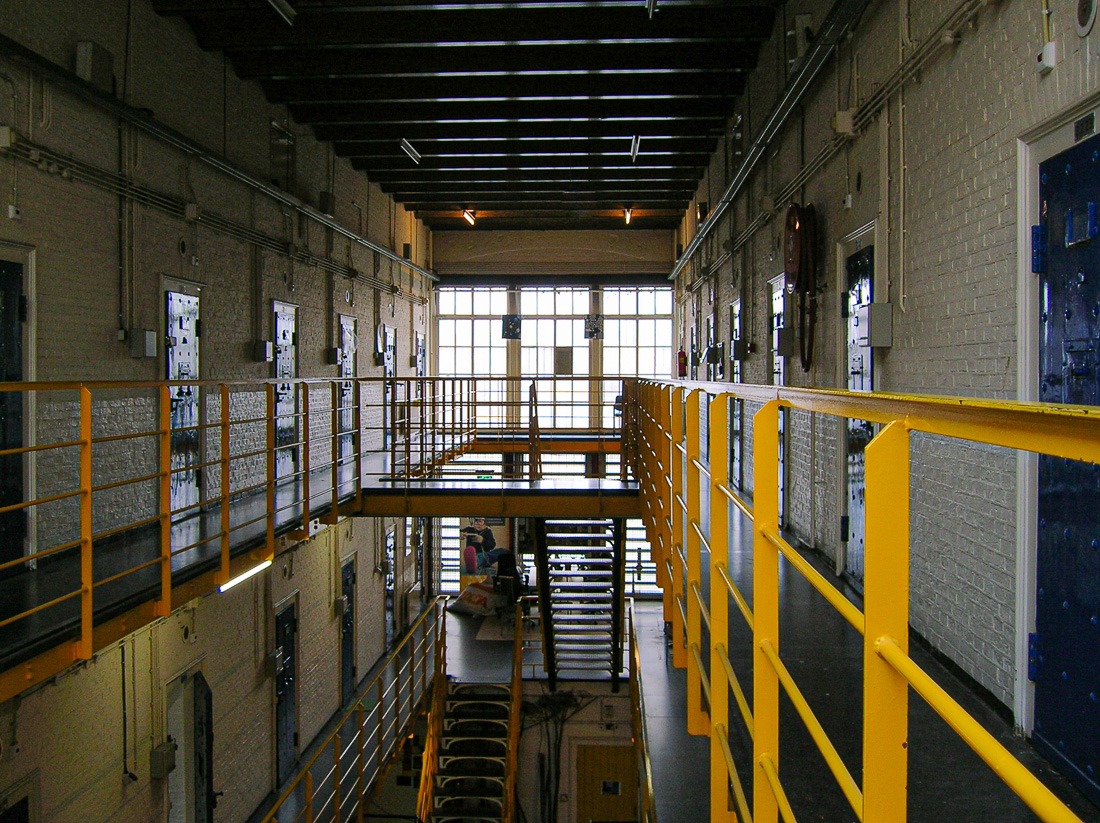 A non-liminal prison